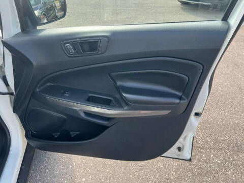 2020 Ford EcoSport SES