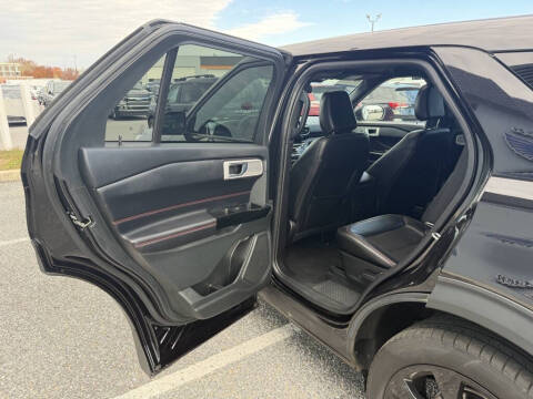 2022 Ford Explorer ST-Line