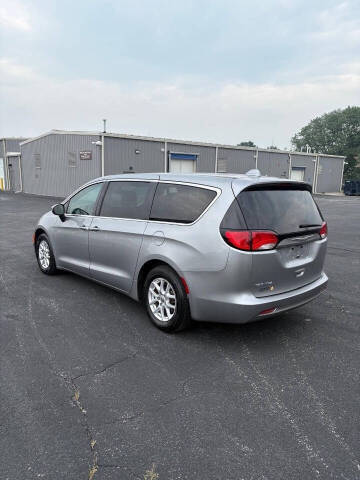 2017 Chrysler Pacifica Touring