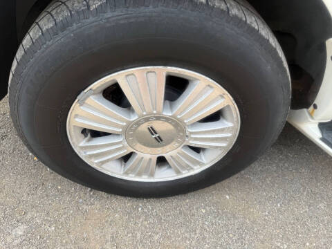 2008 Lincoln Navigator