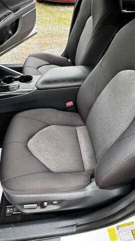 2020 Toyota Camry LE