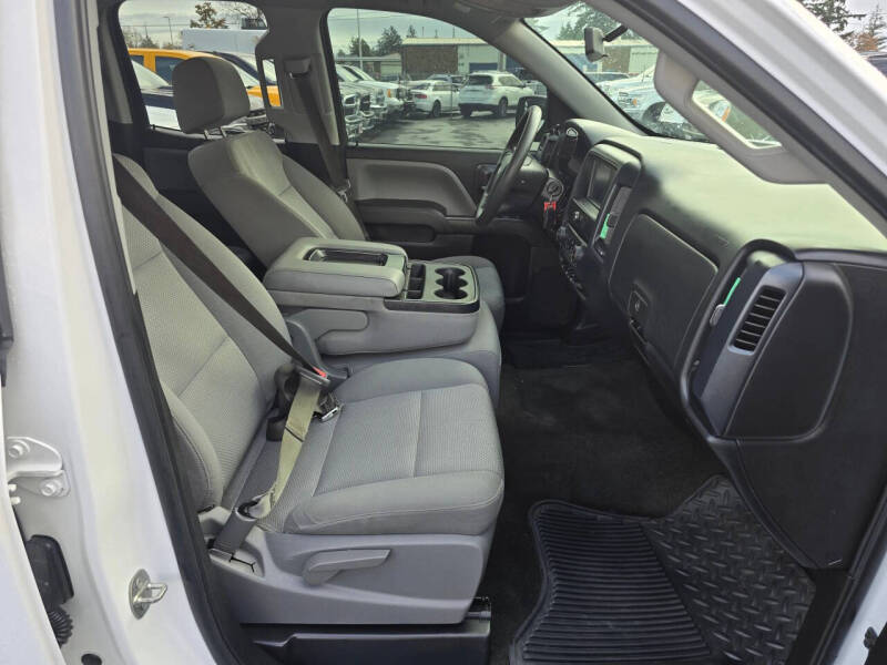 2016 Chevrolet Silverado 1500 Custom