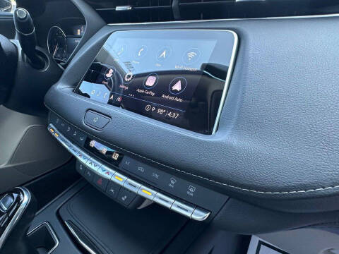 2022 Cadillac XT4 Luxury