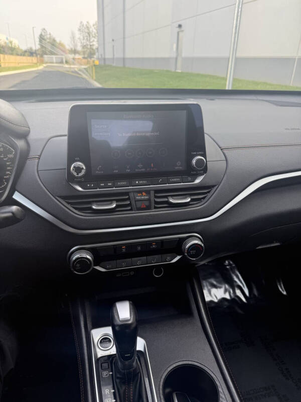 2019 Nissan Altima 2.5 SR