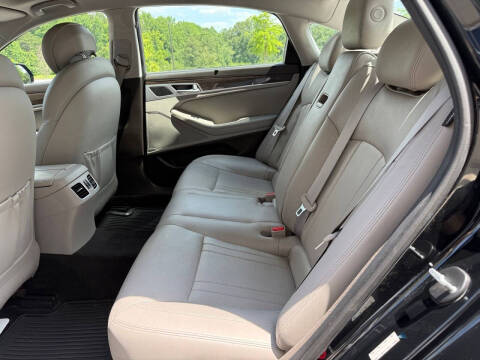 2017 Genesis G80