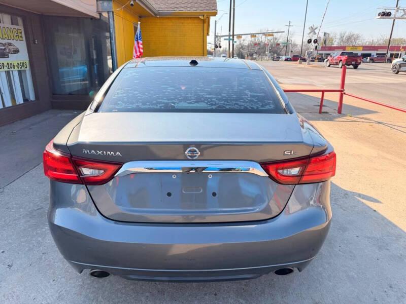 2017 Nissan Maxima