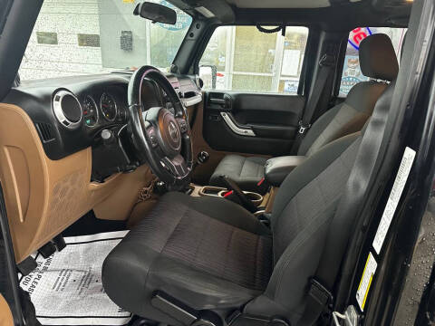 2012 Jeep Wrangler Unlimited Sahara