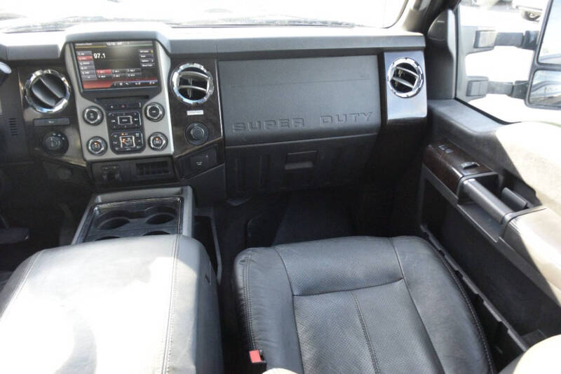 2016 Ford F-250 Super Duty Platinum