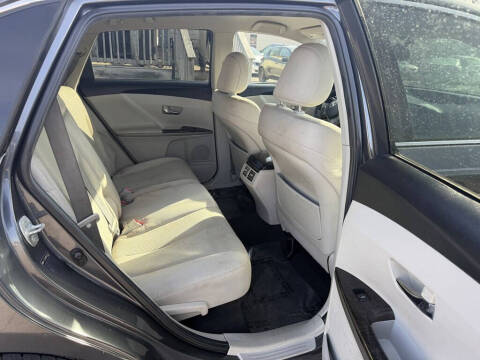 2013 Toyota Venza LE