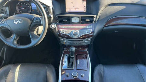 2011 Infiniti M37 x