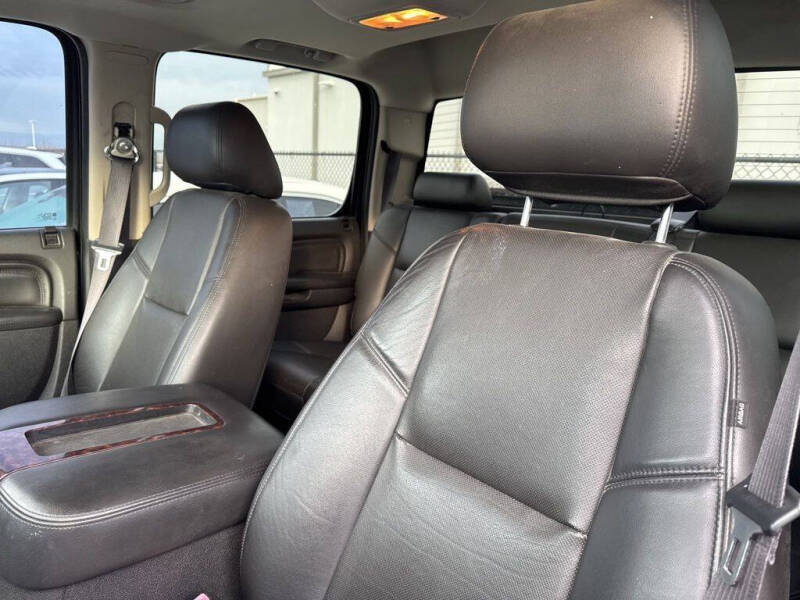 2013 GMC Sierra 2500HD Denali