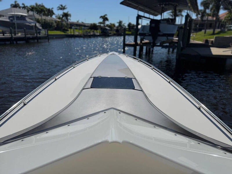 1989 FOUNTAIN 35 LIGHTNING Off Shore