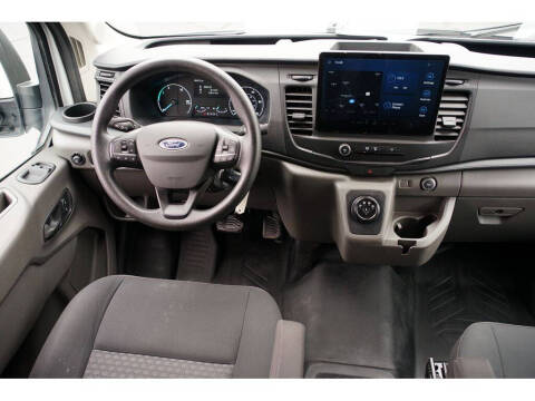 2022 Ford E-Transit