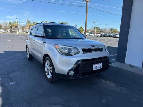 2016 Kia Soul +