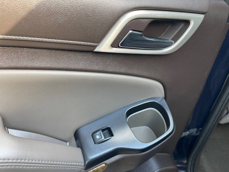 2017 GMC Yukon XL Denali