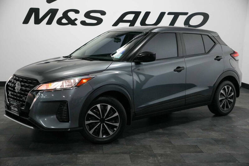 2021 Nissan Kicks S