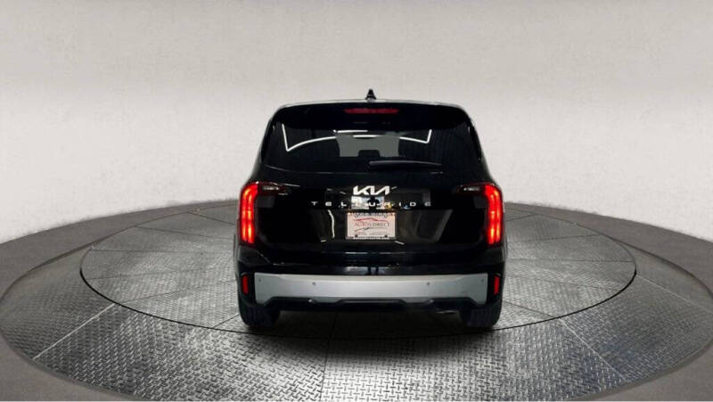 2024 Kia Telluride LX