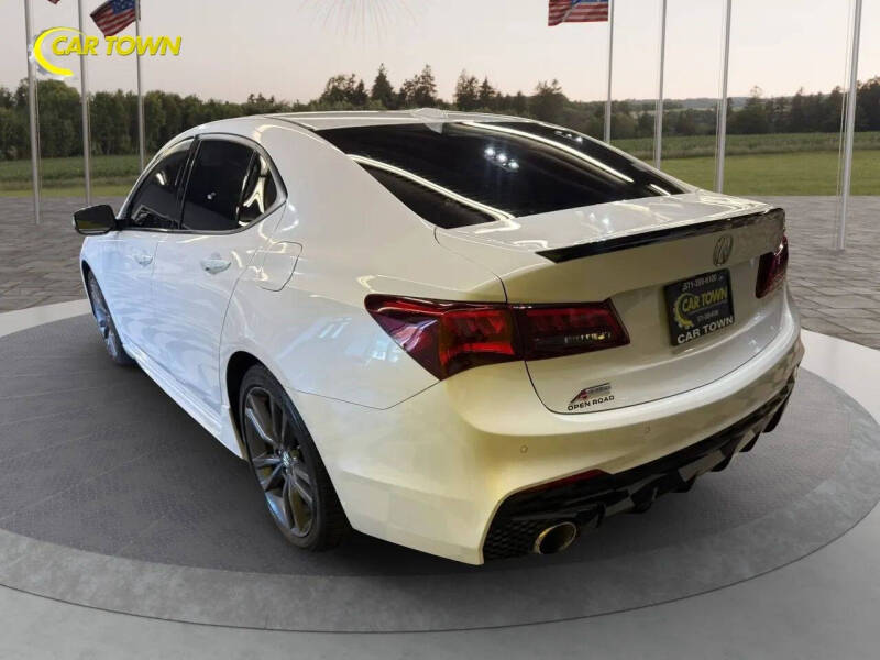 2019 Acura TLX