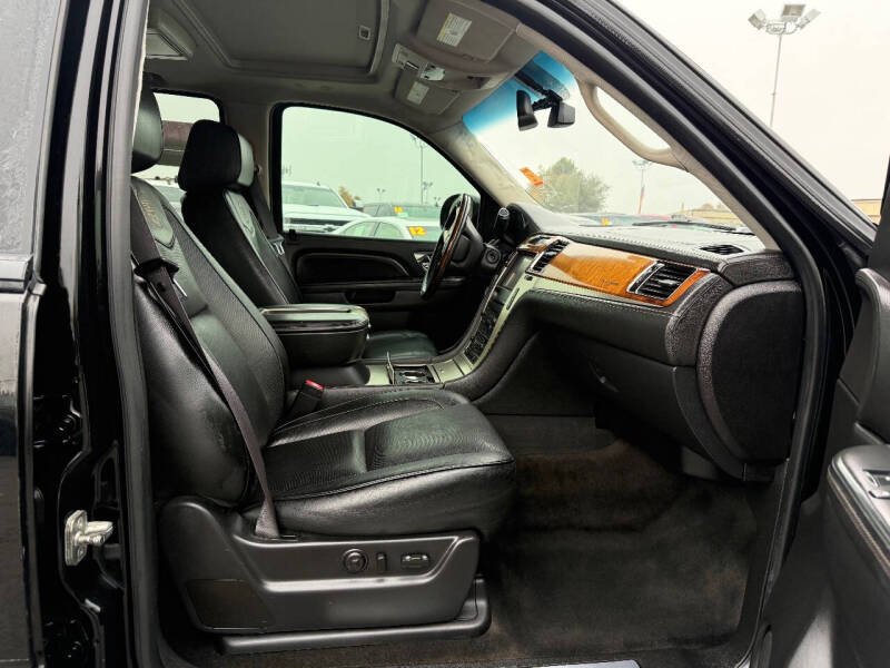 2014 Cadillac Escalade Platinum