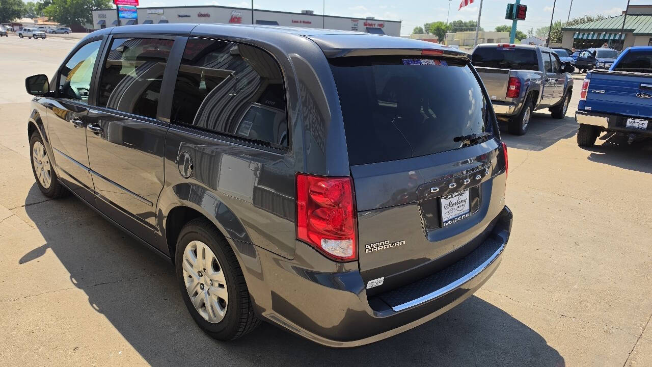 2016 Dodge Grand Caravan SE Plus 4dr Mini Van - Granite Crystal Metallic Clear Coat exterior view 12