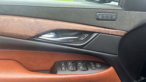 2019 Cadillac Escalade Luxury