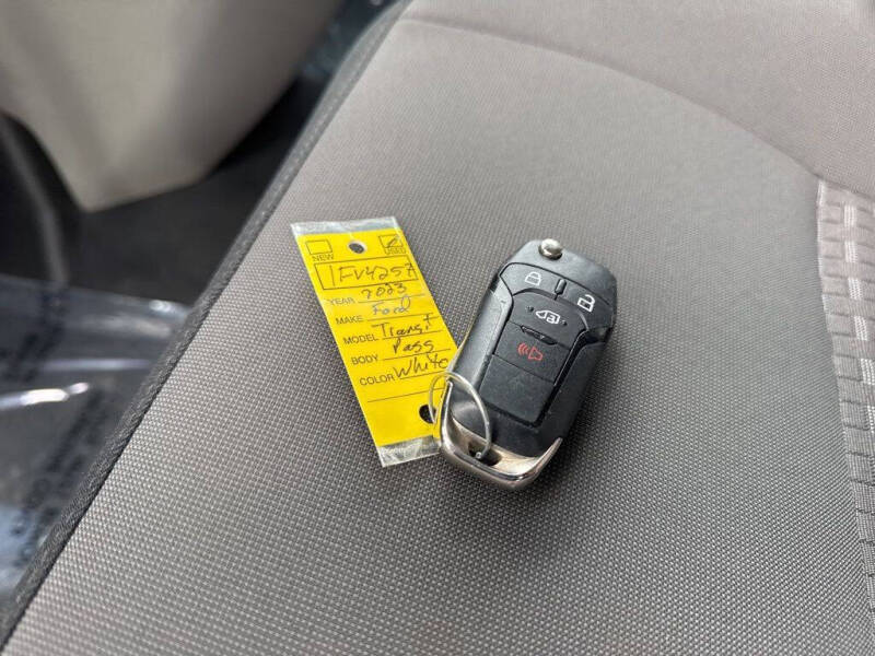 2023 Ford Transit 350 XLT