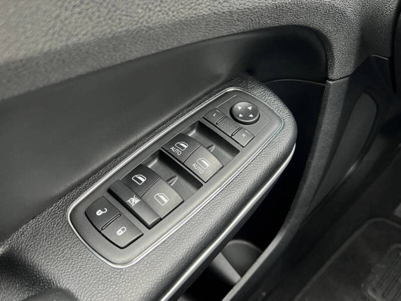 2020 Chrysler 300 Touring