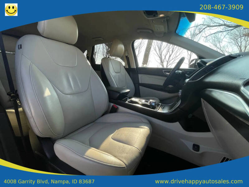 2019 Ford Edge Titanium
