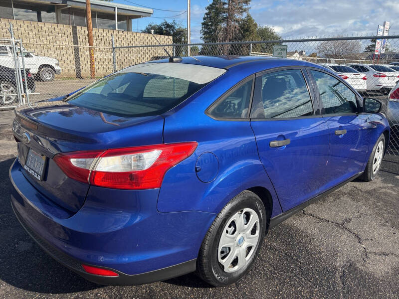2012 Ford Focus S