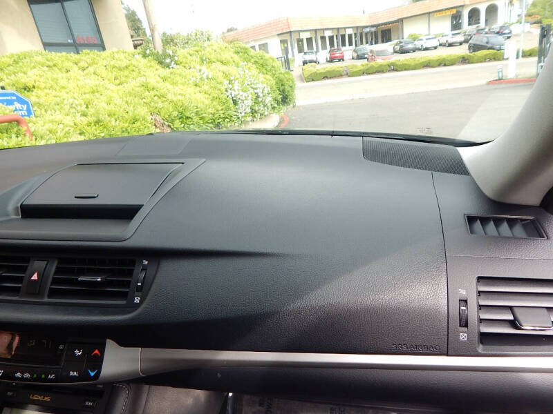 2012 Lexus CT 200h Premium