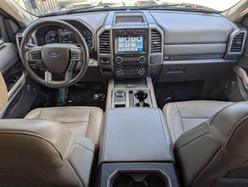 2018 Ford Expedition MAX XLT