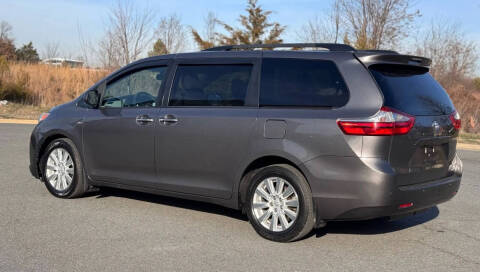 2017 Toyota Sienna