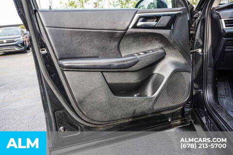 2023 Mitsubishi Outlander SE