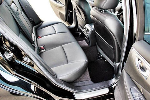 2015 Infiniti Q50 Premium