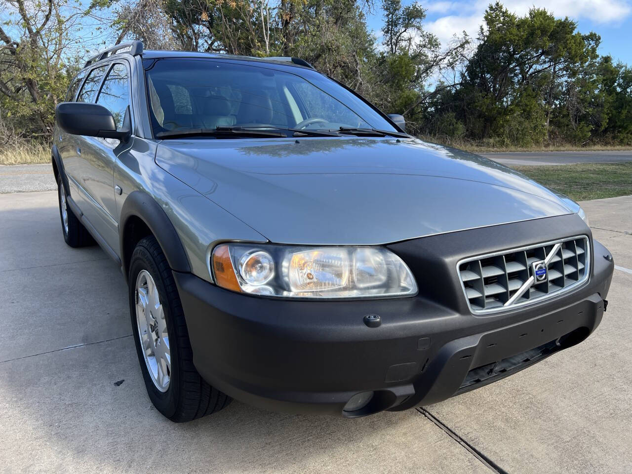 Used Car 2006 Volvo Xc70  Base Awd 4dr Wagon For Sale Under $10,000 In Austin, Texas