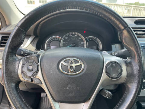 2012 Toyota Camry SE