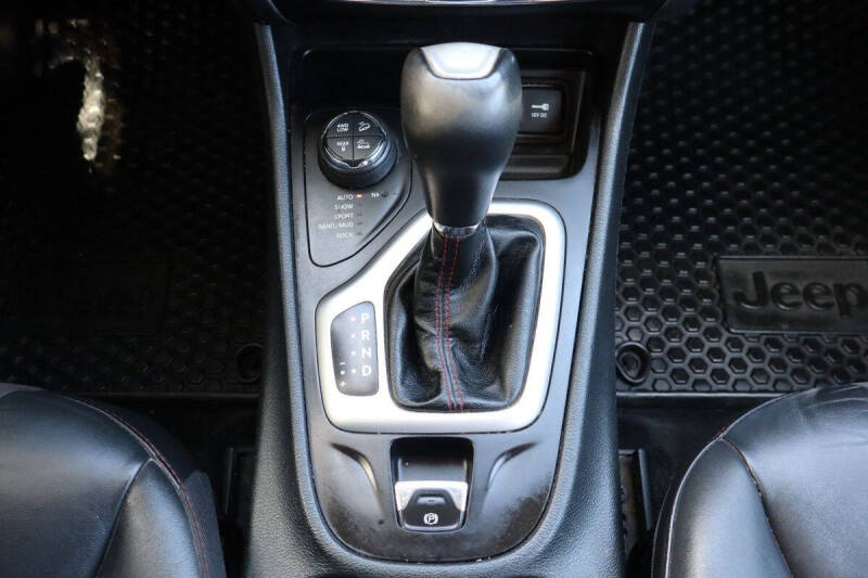 2016 Jeep Cherokee Trailhawk