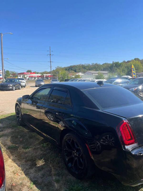 2019 Chrysler 300 S