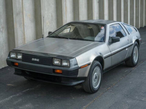 1981 DeLorean DMC-12