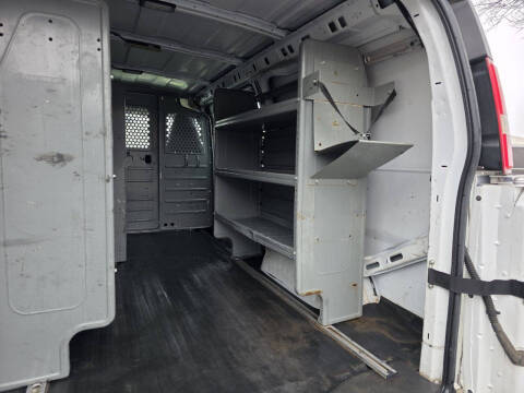 2016 Chevrolet Express 2500