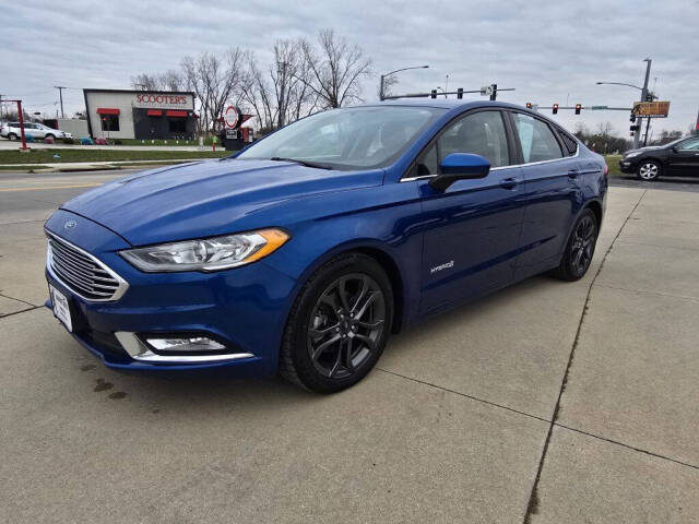 2018 Ford Fusion Hybrid for sale at Bigfoot Auto in Hiawatha, IA