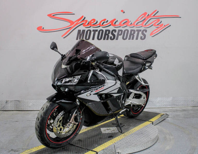 2005 Honda CBR1000RR
