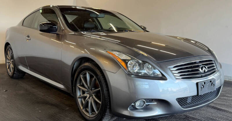 2011 Infiniti G37 Coupe x