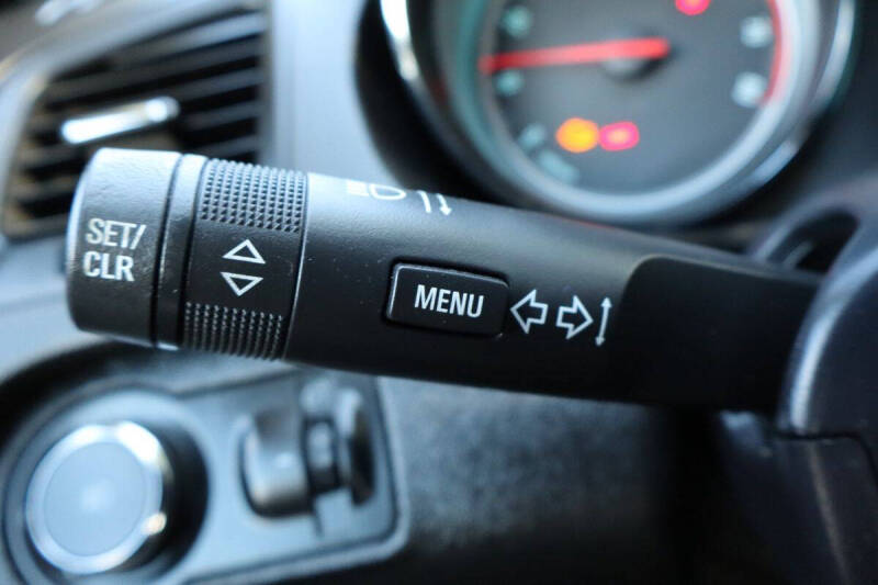 2012 Buick Regal Premium 1