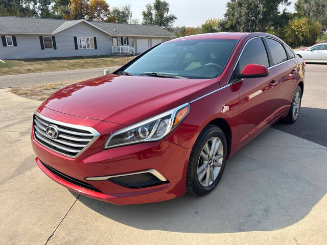 2017 Hyundai SONATA for sale at Sioux Valley Automotive in Correctionville, IA