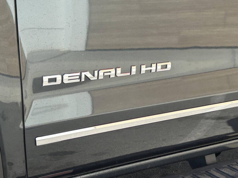 2018 GMC Sierra 2500HD Denali