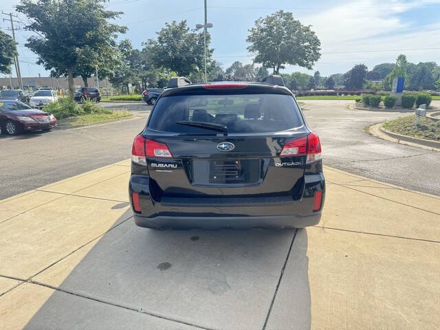 2013 Subaru Outback 2.5i Premium