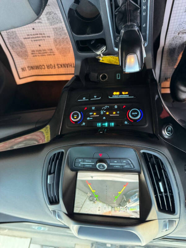 2019 Ford Escape SE