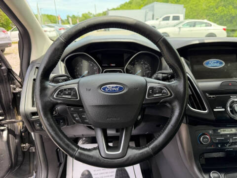 2017 Ford Focus SEL