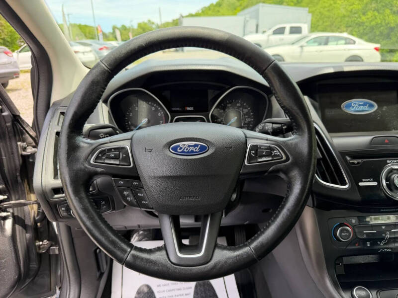 2017 Ford Focus SEL